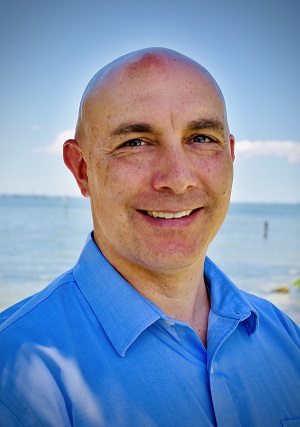 Portrait of Doug Bidelspach